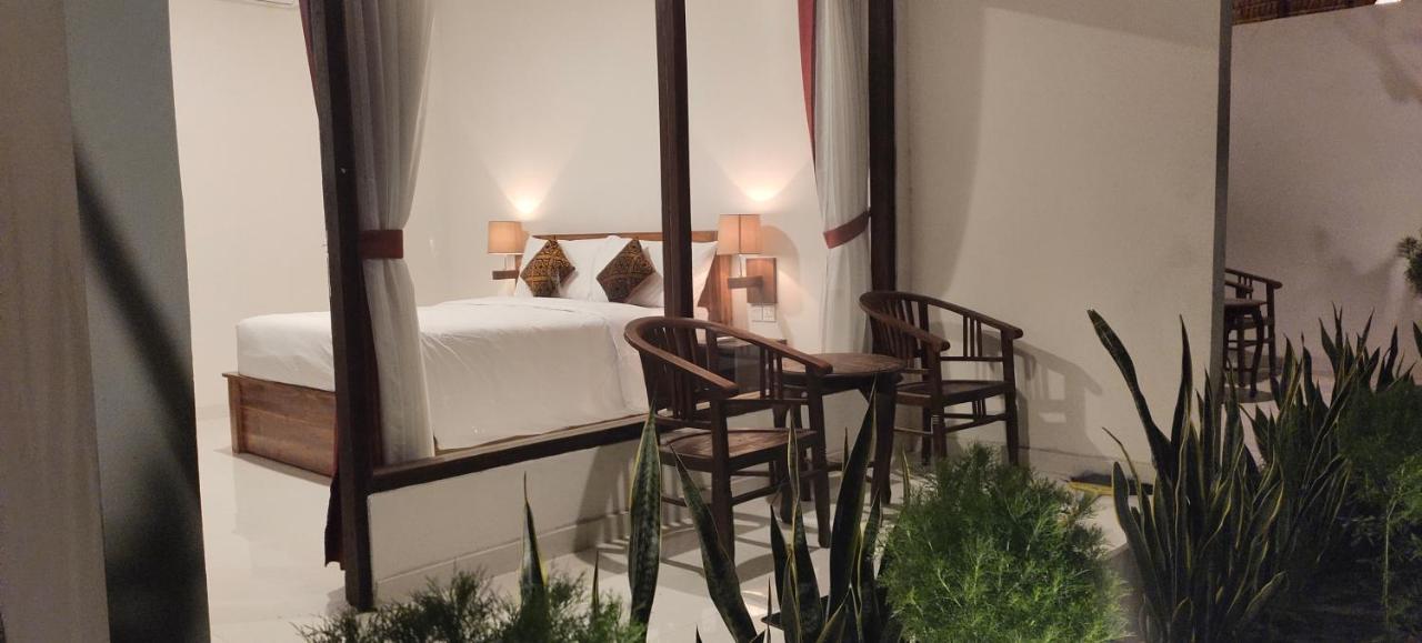 The Poetri Oka Hotel Batununggul Eksteriør billede